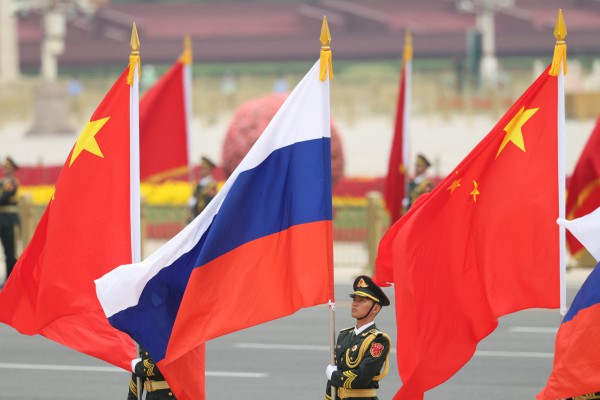 Ông Tập Cận Bình đón tiếp ông Putin tại Bắc Kinh