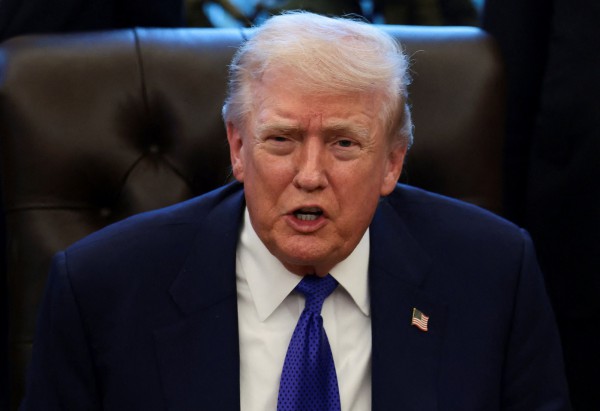 Ông Trump công bố dự án trữ khoáng sản 12 tỉ USD 'để đối phó Trung Quốc'