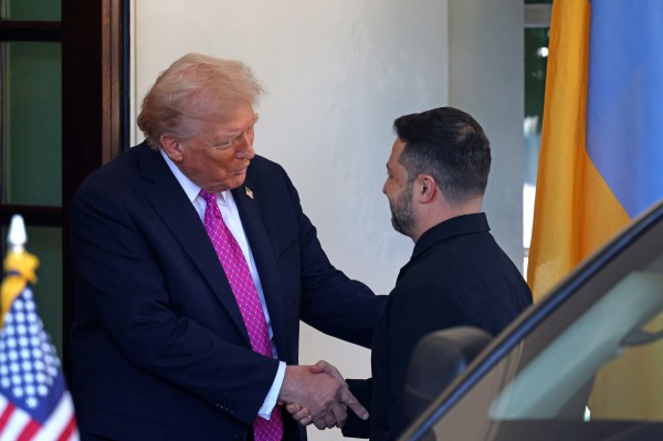 Ông Trump đã khuyên ông Zelensky nhượng bộ lãnh thổ theo đề xuất của ông Putin?