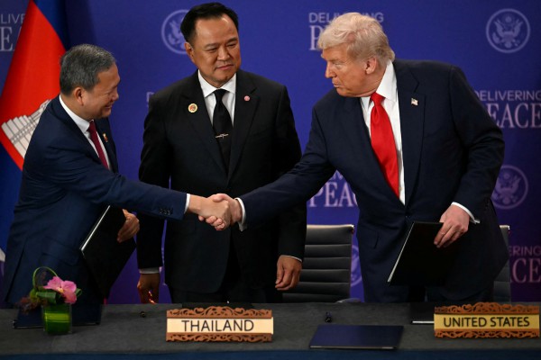 Ông Trump hối thúc Thái Lan, Campuchia tôn trọng cam kết, cảnh báo xử lý Ông Trump hối thúc Thái Lan, Campuchia tôn trọng cam kết, cảnh báo xử lý