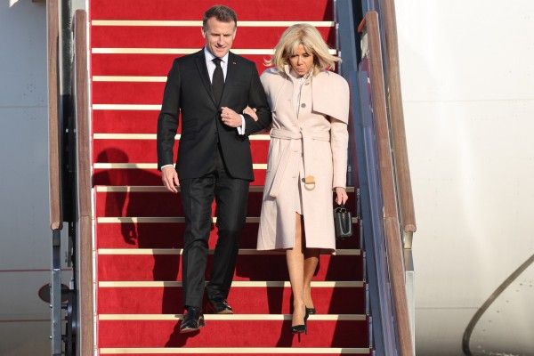 Ông Trump nói ông Macron 'bị vợ đối xử tệ bạc', ông Macron lên tiếng