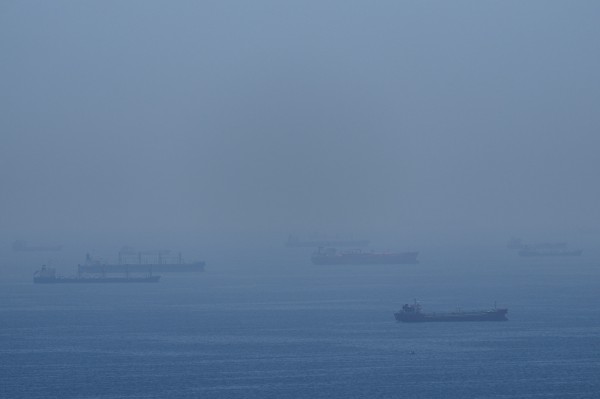 Ông Trump ra lệnh mới liên quan eo biển Hormuz