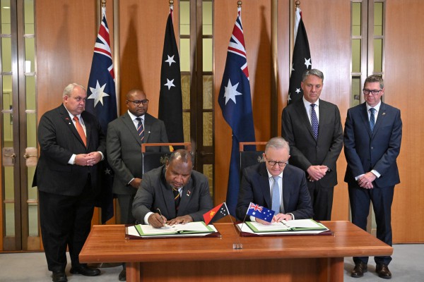 Úc và Papua New Guinea chính thức thành đồng minh, bảo vệ nhau nếu bị tấn công