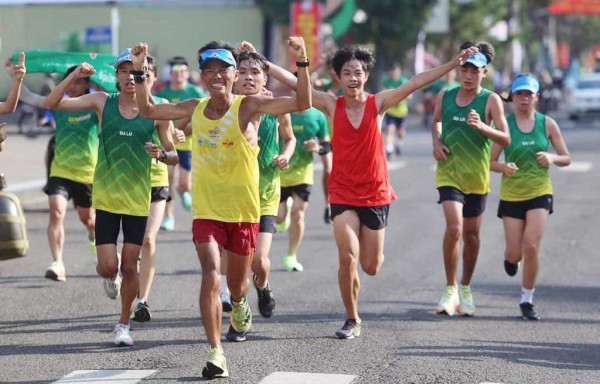 Cảm động với ý nghĩa giải Marathon Đất Sen Hồng - Đồng Tháp 2022
