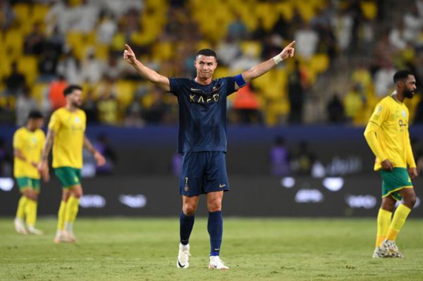 Cristiano Ronaldo tỏa sáng giúp Al Nassr giành chiến thắng