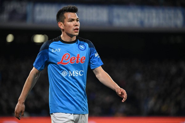 Hirving Lozano đối mặt với việc phải chia tay Napoli