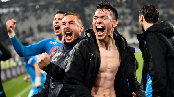 Hirving Lozano đối mặt với việc phải chia tay Napoli