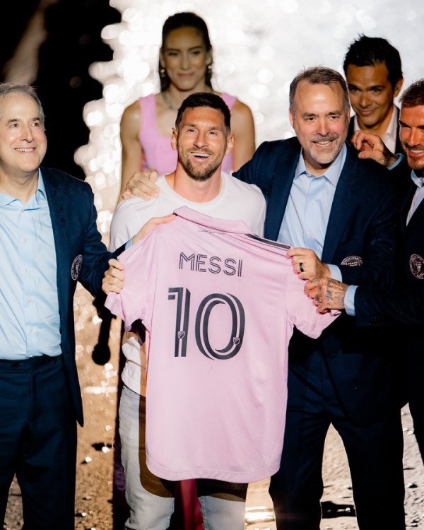 Messi ra mắt Inter Miami