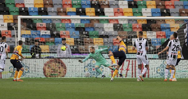 Sampdoria nhận vé xuống hạng tại Serie A