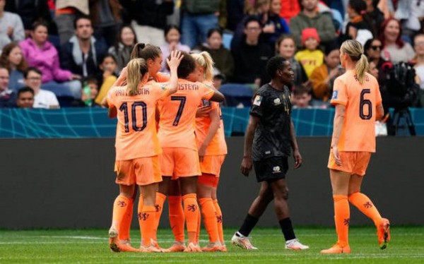 Vòng 1/8 World Cup nữ: ĐT nữ Hà Lan thắng thuyết phục ĐT nữ Nam Phi