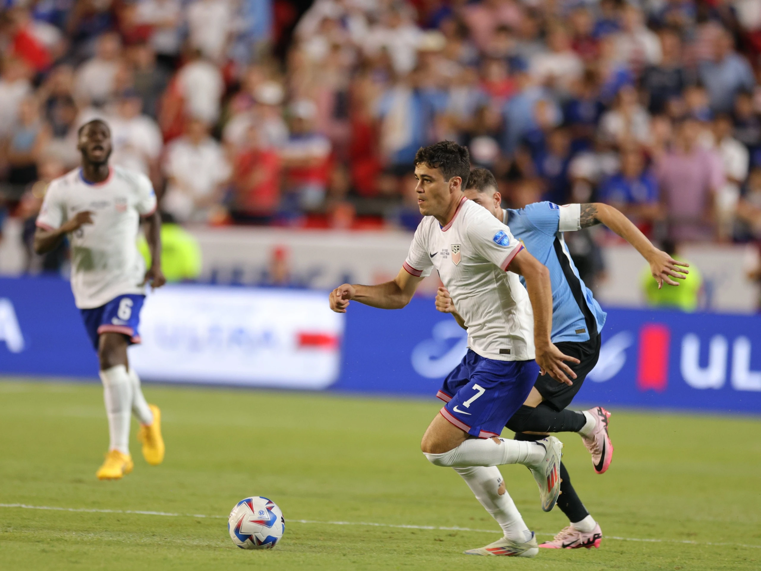 Copa America 2024: Đội tuyển Mỹ bị loại, Uruguay và Panama vào tứ kết