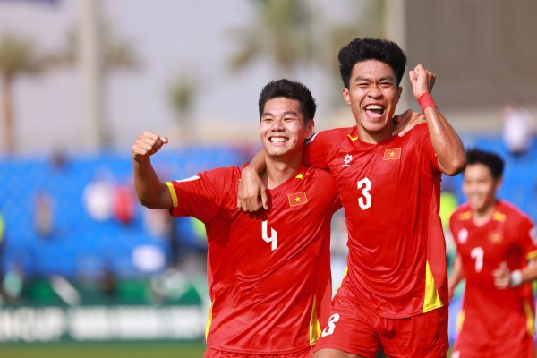 AFC khen nức nở U.23 Việt Nam, sở hữu những tình huống cố định hoàn hảo như Arsenal AFC khen nức nở U.23 Việt Nam, sở hữu những tình huống cố định hoàn hảo như Arsenal