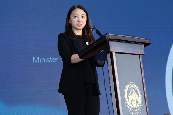 Bộ trưởng Malaysia yêu cầu FAM chịu trách nhiệm, ủng hộ điều tra độc lập bê bối nhập tịch Bộ trưởng Malaysia yêu cầu FAM chịu trách nhiệm, ủng hộ điều tra độc lập bê bối nhập tịch