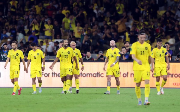 Cựu quan chức bóng đá Malaysia kêu gọi FAM 'ngừng phản kháng’, chấp nhận hình phạt của FIFA Cựu quan chức bóng đá Malaysia kêu gọi FAM 'ngừng phản kháng’, chấp nhận hình phạt của FIFA