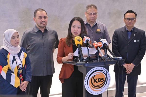 FAM được Chính phủ Malaysia rót gần trăm tỉ nhưng không phải để nộp phạt bê bối nhập tịch lậu FAM được Chính phủ Malaysia rót gần trăm tỉ nhưng không phải để nộp phạt bê bối nhập tịch lậu