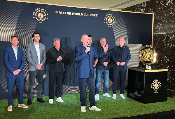 FIFA tiết lộ doanh thu ‘cực khủng’, xác nhận sự thay đổi lớn ở World Cup 2026 FIFA tiết lộ doanh thu ‘cực khủng’, xác nhận sự thay đổi lớn ở World Cup 2026