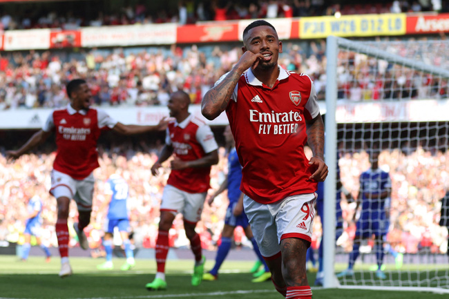 Gabriel Jesus chói sáng, Arsenal áp đảo Leicester trong trận đấu 6 bàn thắng