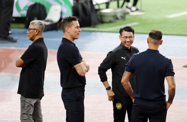 'Ghế quan chức FAM nguội lạnh, không ai dám ngồi', AFC sắp làm điều đặc biệt với bóng đá Malaysia 'Ghế quan chức FAM nguội lạnh, không ai dám ngồi', AFC sắp làm điều đặc biệt với bóng đá Malaysia