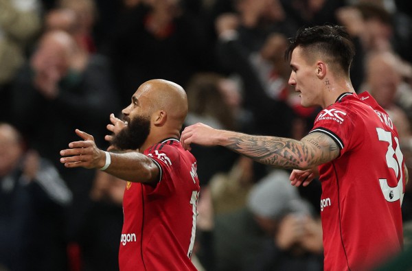 HLV Amorim hành động ‘lạ’ chưa từng thấy, M.U đè bẹp Brighton bằng lối đá khó tin