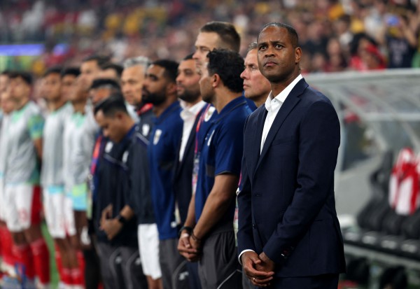 Indonesia lo vỡ kế hoạch World Cup 2026, HLV Kluivert tìm người thay chân sút số 1 nhưng… Indonesia lo vỡ kế hoạch World Cup 2026, HLV Kluivert tìm người thay chân sút số 1 nhưng…