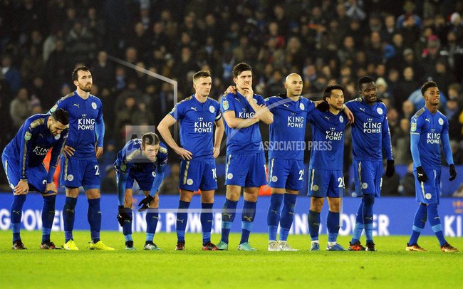 Leicester City bị Ngoại hạng Anh phạt dù đã xuống hạng