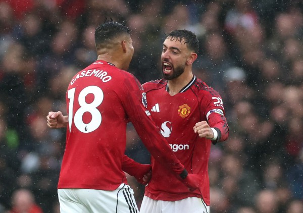 M.U đánh bại Chelsea gây tranh cãi: ‘Trọng tài thiên vị thầy trò HLV Amorim?’ M.U đánh bại Chelsea gây tranh cãi: ‘Trọng tài thiên vị thầy trò HLV Amorim?’