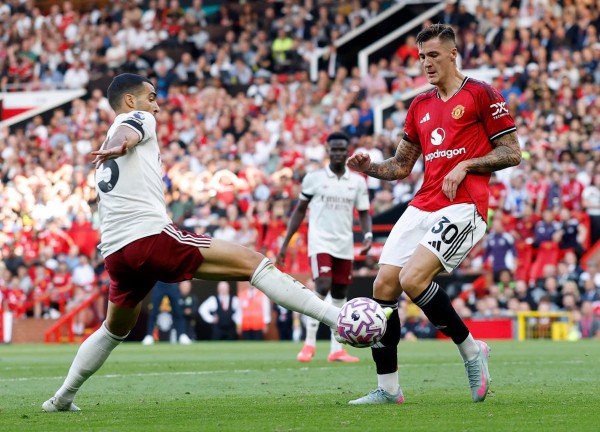 M.U dù thua vẫn thể hiện được sự tiến bộ đáng kể M.U dù thua vẫn thể hiện được sự tiến bộ đáng kể