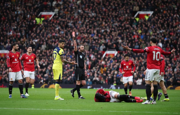 M.U lại thăng hoa, đánh bại Tottenham: HLV Michael Carrick khiến ông Thomas Frank 'lâm nguy'