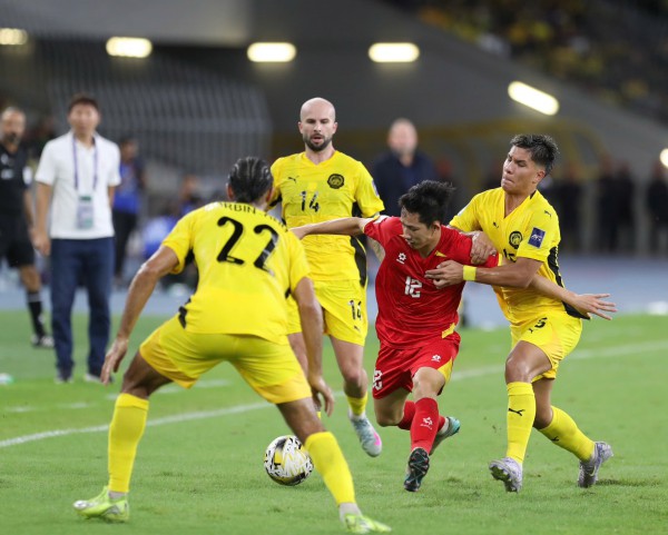 Malaysia phản pháo báo Indonesia vụ cáo buộc ‘bị xử thua đội tuyển Việt Nam 0-3’ Malaysia phản pháo báo Indonesia vụ cáo buộc ‘bị xử thua đội tuyển Việt Nam 0-3’