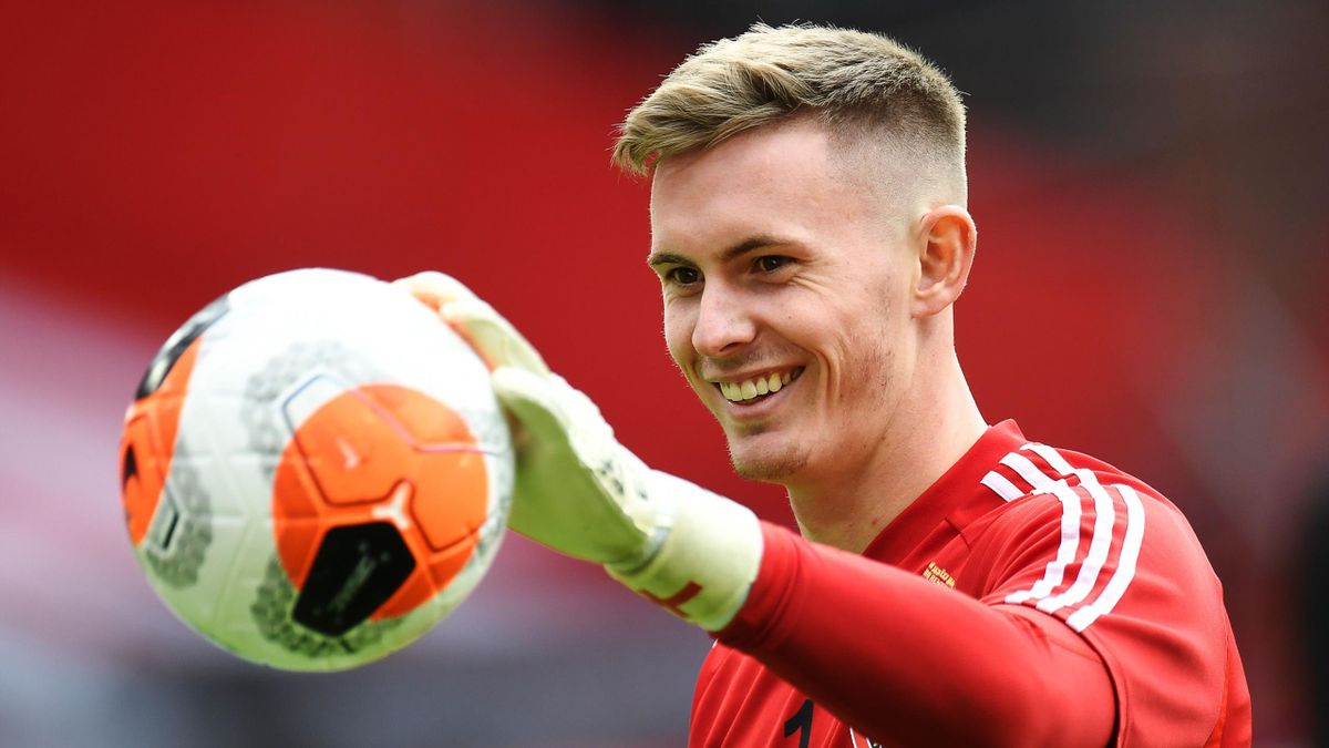 Manchester United cho Nottingham Forest mượn Dean Henderson
