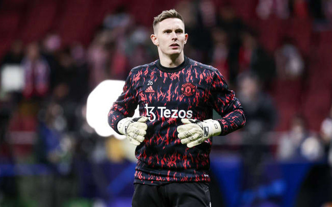 Manchester United cho Nottingham Forest mượn Dean Henderson