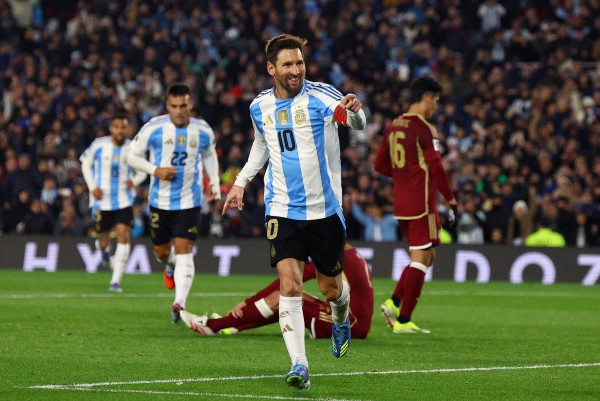 Messi đến châu Phi cùng đội tuyển Argentina, khi nào Inter Miami đấu bán kết MLS Cup? Messi đến châu Phi cùng đội tuyển Argentina, khi nào Inter Miami đấu bán kết MLS Cup?