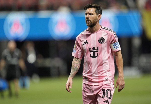 Messi ra quyết định: Hé lộ tương lai ở Inter Miami và kế hoạch World Cup 2026 Messi ra quyết định: Hé lộ tương lai ở Inter Miami và kế hoạch World Cup 2026