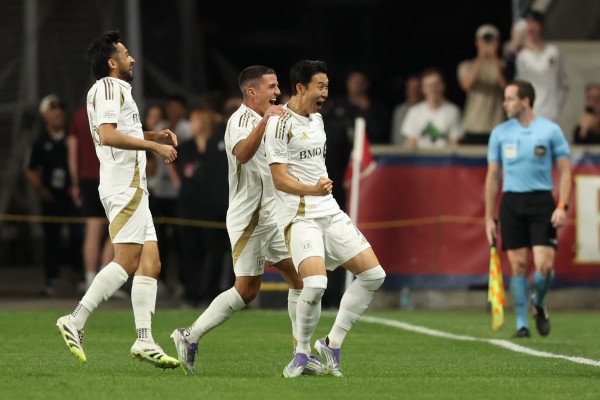 Messi sắp gia hạn nhiều năm với Inter Miami, Son Heung-min tiếp tục gây sốt MLS Messi sắp gia hạn nhiều năm với Inter Miami, Son Heung-min tiếp tục gây sốt MLS