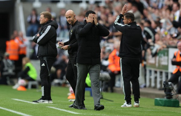 Newcastle thua đau Arsenal phút 90+6, tranh cãi cực gắt nổ ra: Trọng tài VAR ở đâu? Newcastle thua đau Arsenal phút 90+6, tranh cãi cực gắt nổ ra: Trọng tài VAR ở đâu?