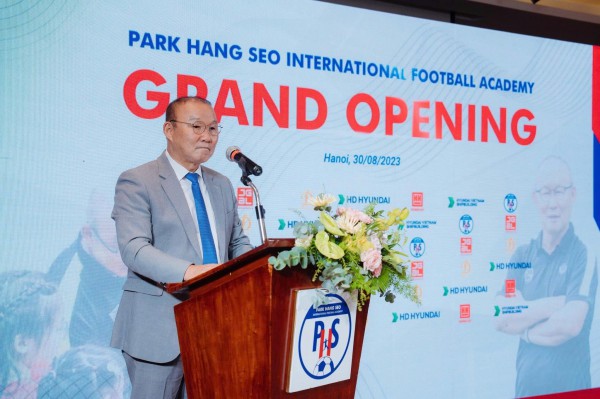 Nóng: Liên đoàn Bóng đá Hàn Quốc kiện người tung tin giả, bảo vệ HLV Park Hang-seo