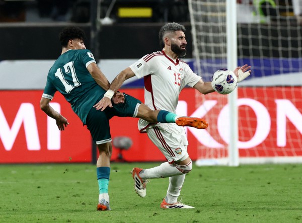 Ronaldo bị thẻ đỏ khiến Bồ Đào Nha chưa thể đến World Cup, play-off châu Á vẫn nóng