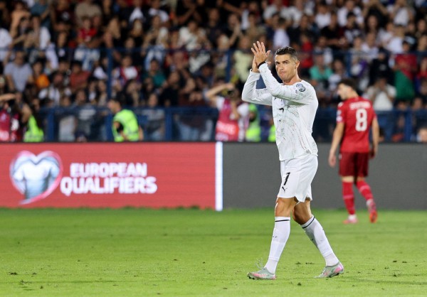 Ronaldo bị từ chối cơ hội vàng vượt Messi, Son Heung-min gieo sầu cho đội chủ nhà Mỹ Ronaldo bị từ chối cơ hội vàng vượt Messi, Son Heung-min gieo sầu cho đội chủ nhà Mỹ