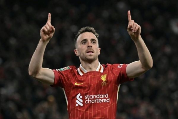 Ronaldo nói lời gan ruột tiễn biệt Diogo Jota: 'Chúng tôi sẽ luôn nhớ đến cậu' Ronaldo nói lời gan ruột tiễn biệt Diogo Jota: 'Chúng tôi sẽ luôn nhớ đến cậu'