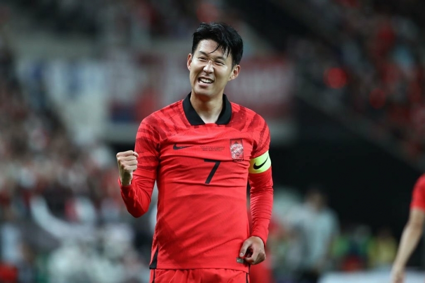 Son Heung Min có thể nghỉ thi đấu 6 trận, Tottenham lo sốt vó