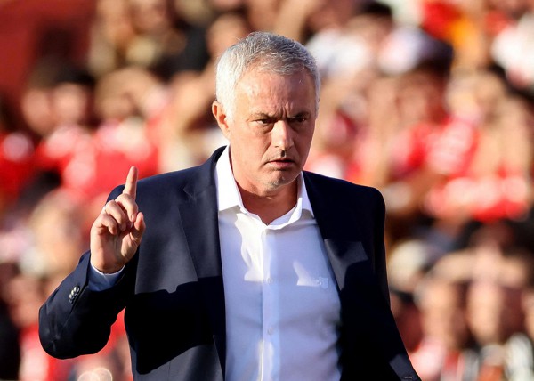 Sự nghiệp kỳ lạ của Jose Mourinho Sự nghiệp kỳ lạ của Jose Mourinho