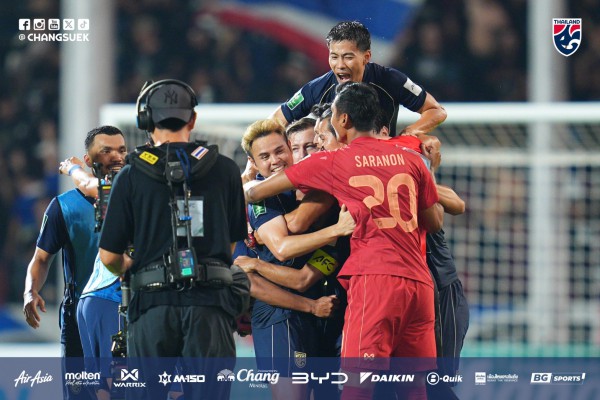 Thái Lan chốt xong kế hoạch nóng cho AFF Cup, Madam Pang tiết lộ suýt từ chức vì... Thái Lan chốt xong kế hoạch nóng cho AFF Cup, Madam Pang tiết lộ suýt từ chức vì...