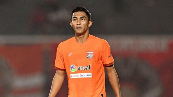 Thú vị như đội tuyển Indonesia: Mang cả... Ronaldo và Rivaldo đấu Việt Nam ở AFF Cup Thú vị như đội tuyển Indonesia: Mang cả... Ronaldo và Rivaldo đấu Việt Nam ở AFF Cup