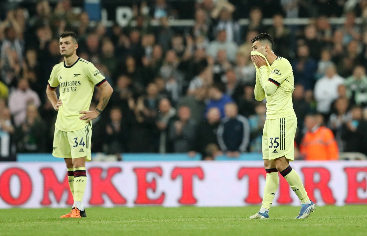 Thua sốc Newcastle, Arsenal đánh rơi tấm vé dự Champions League