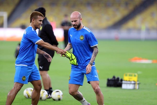 Truyền thông khu vực: Thật ngạc nhiên vì CAS cũng quá khó khăn, chưa thể phán quyết vụ nhập tịch lậu