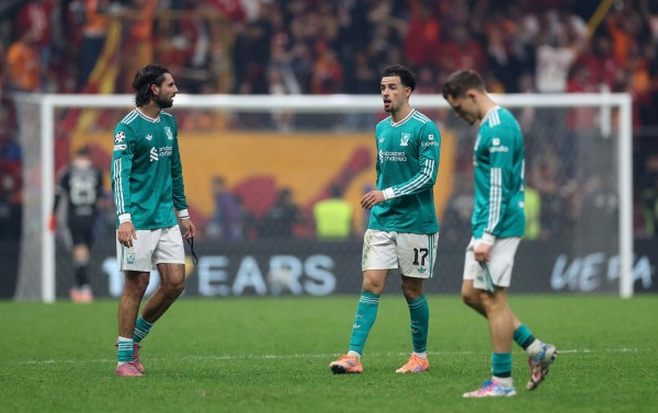 Điều gì đang xảy ra với Liverpool? Điều gì đang xảy ra với Liverpool?