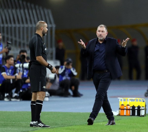 Đội tuyển Malaysia bị 'cấm' nói về 7 cầu thủ nhập tịch lậu, FAM bỏ kiện FIFA lên CAS?