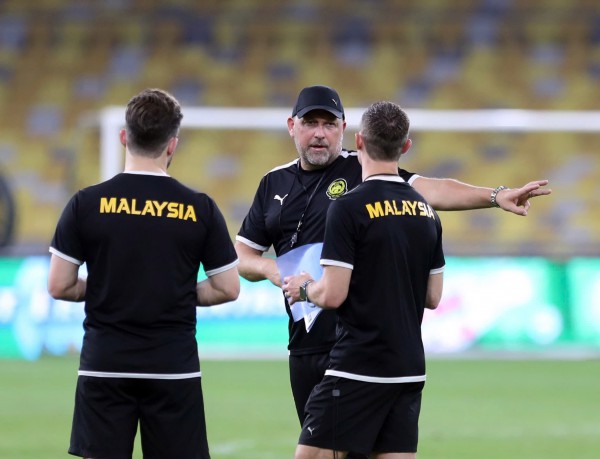 Đội tuyển Malaysia gọi 28 cầu thủ tái đấu Việt Nam, vắng bóng 2 tân binh nhập tịch Đội tuyển Malaysia gọi 28 cầu thủ tái đấu Việt Nam, vắng bóng 2 tân binh nhập tịch