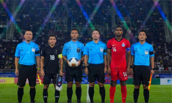 Đội tuyển Thái Lan thắng nhọc Singapore nhờ 'đặc sản’ quen thuộc: Người thay HLV Ishii còn đầy nỗi lo