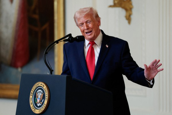 Ông Trump ‘quay xe’, cảnh báo đội tuyển Iran không nên dự World Cup 2026 vì lo ngại không an toàn Ông Trump ‘quay xe’, cảnh báo đội tuyển Iran không nên dự World Cup 2026 vì lo ngại không an toàn